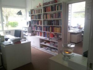 Lektoren sind auch nur Menschen: Ein ganz gewöhnliches Büro aus dem Sachbuchflur